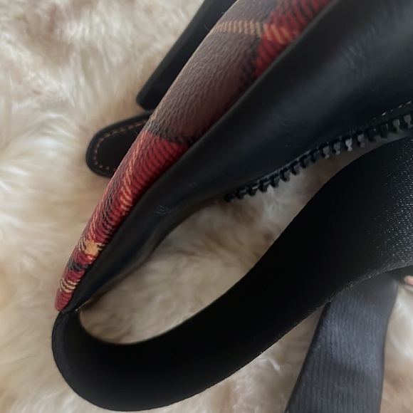 NEW - Coach Bum bag - Picture 16 of 16